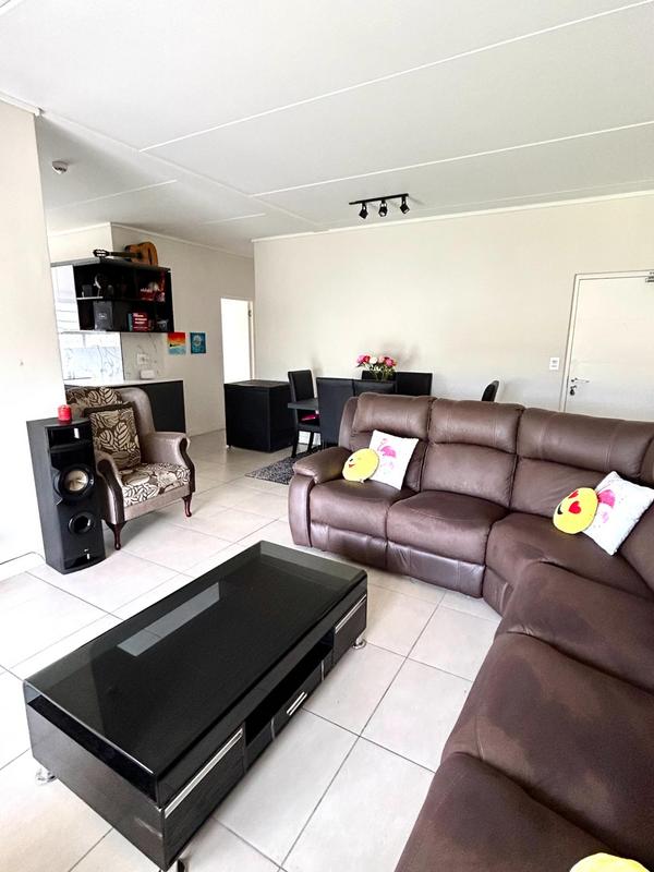 To Let 3 Bedroom Property for Rent in Firgrove Western Cape